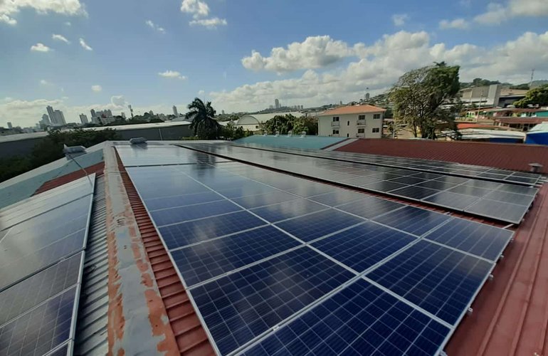 Paneles Solares.jpeg
